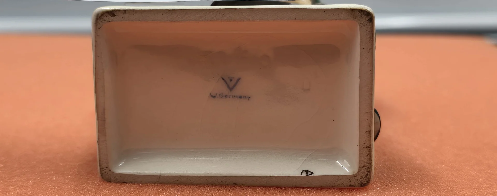 Статуэтка "Юный странник" — миниатюра 2