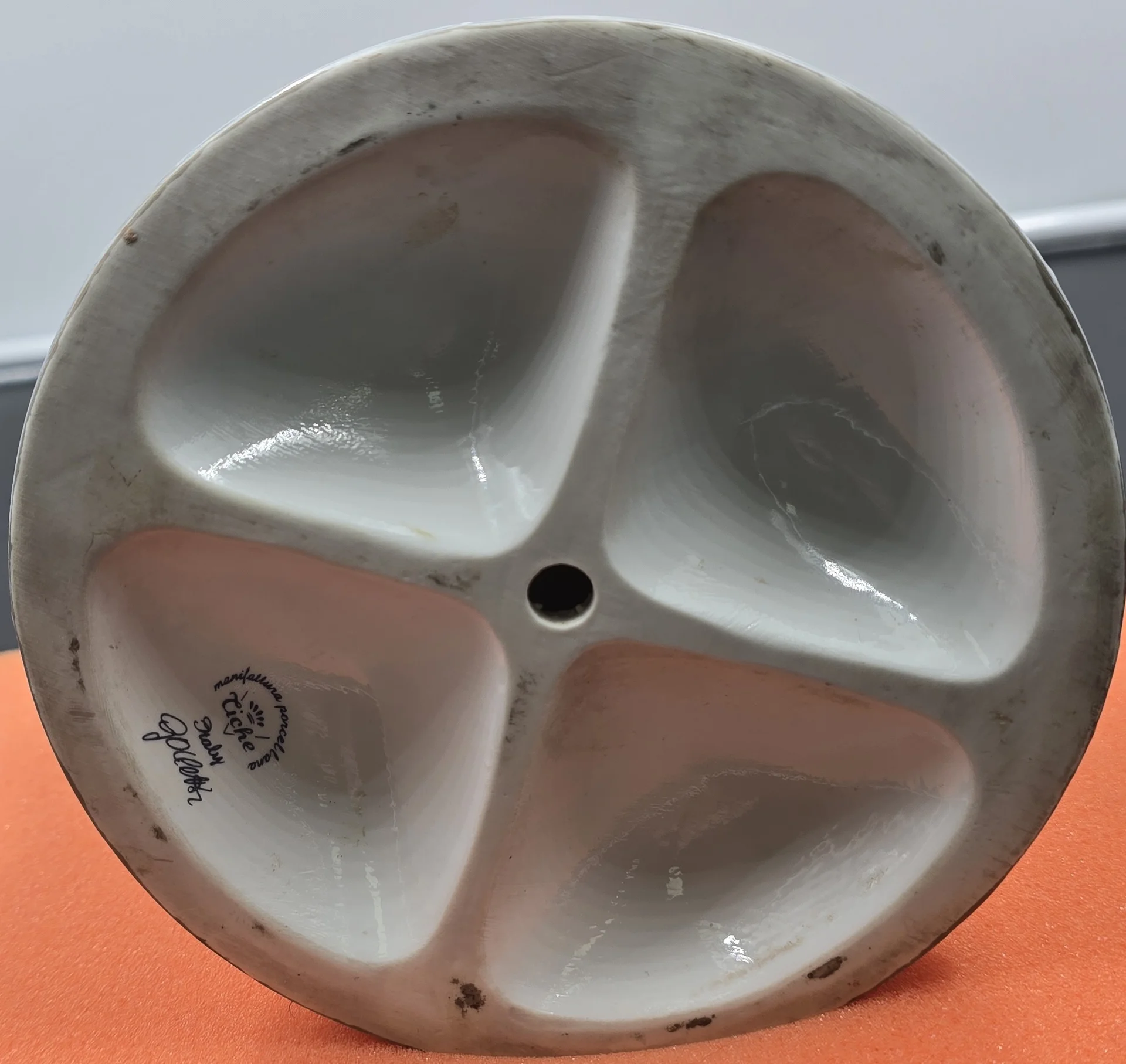 Статуэтка "Дама с зеркалом" — миниатюра 2