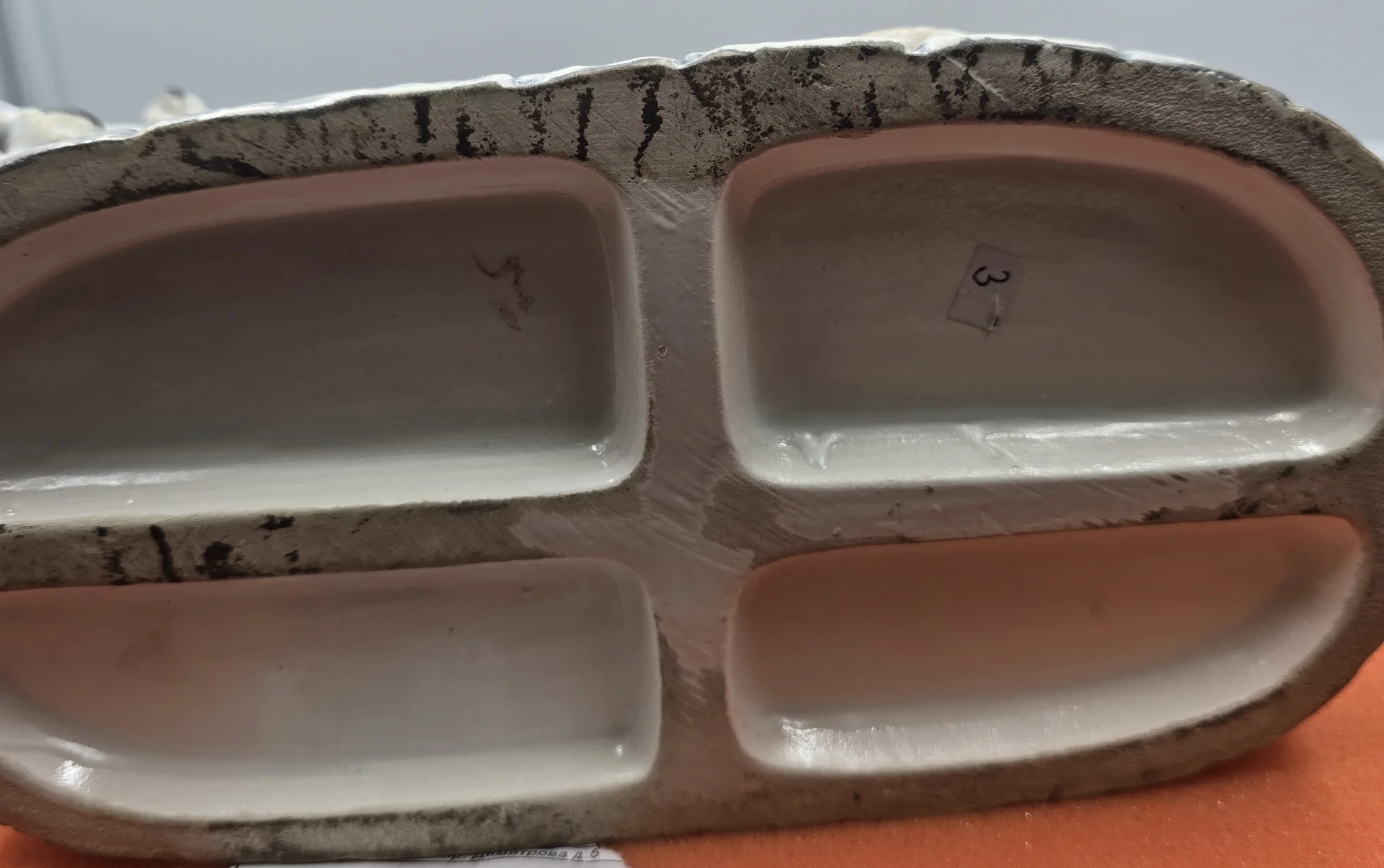 Статуэтка У колодца — миниатюра 2