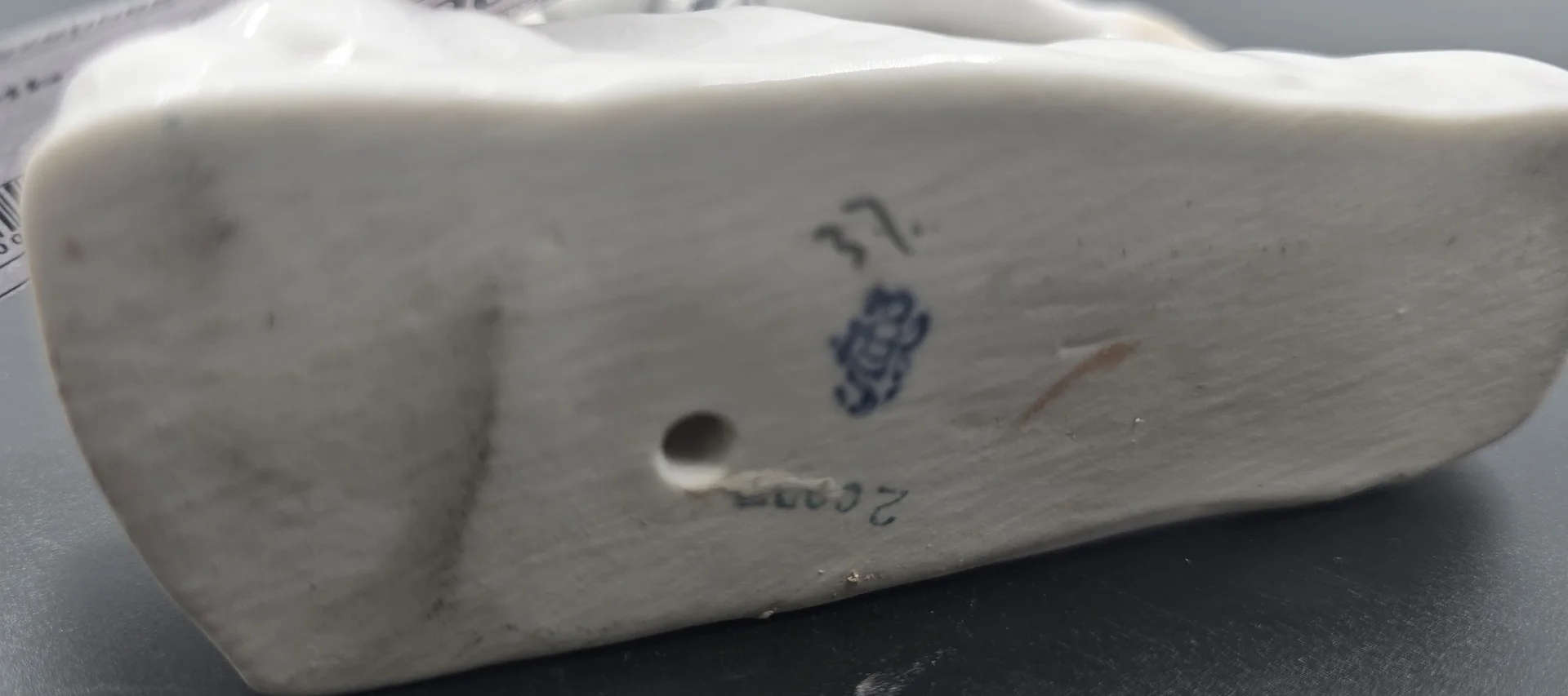 Статуэтка "Олень" — миниатюра 2