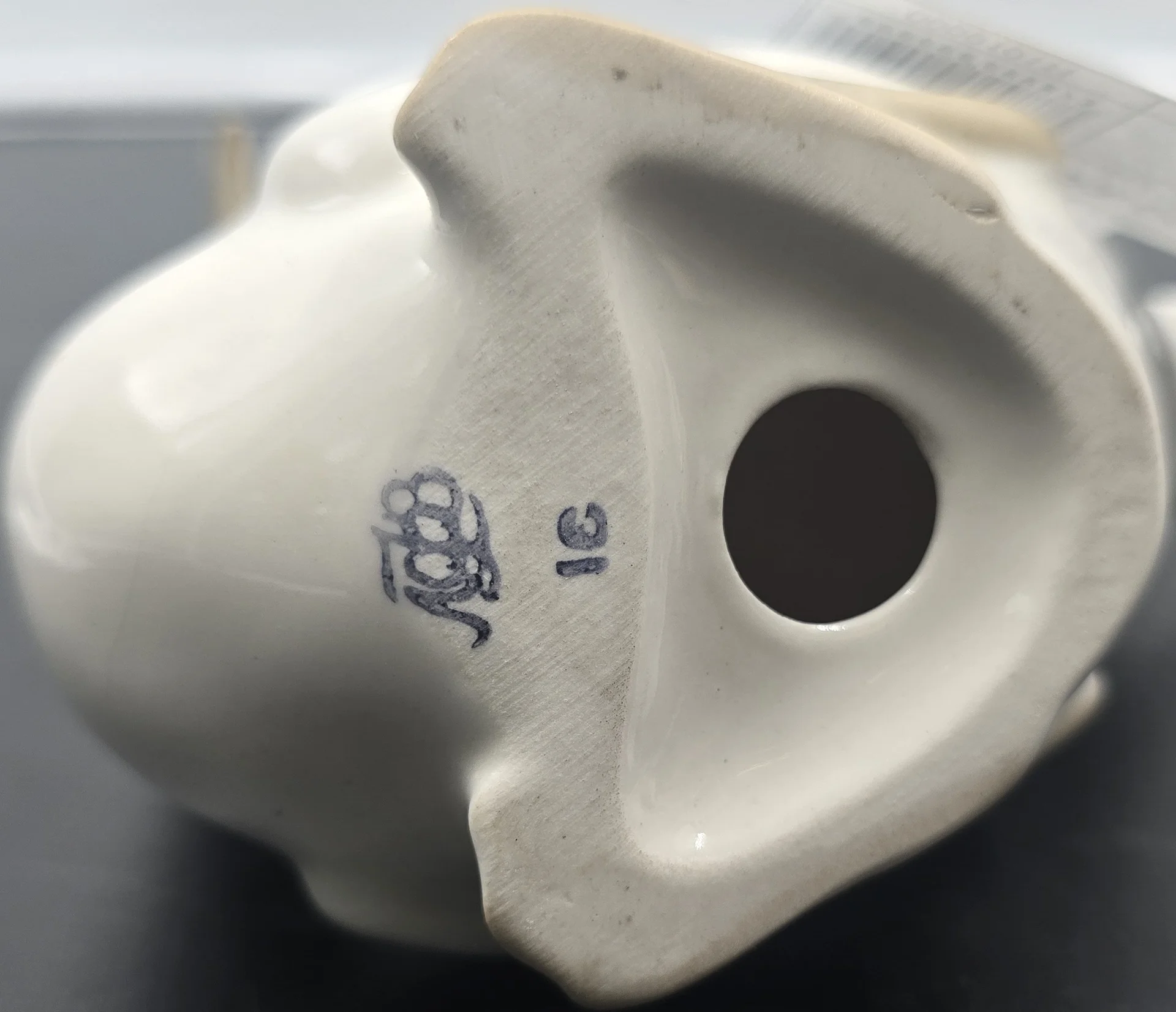 Статуэтка "Чайка" — миниатюра 2