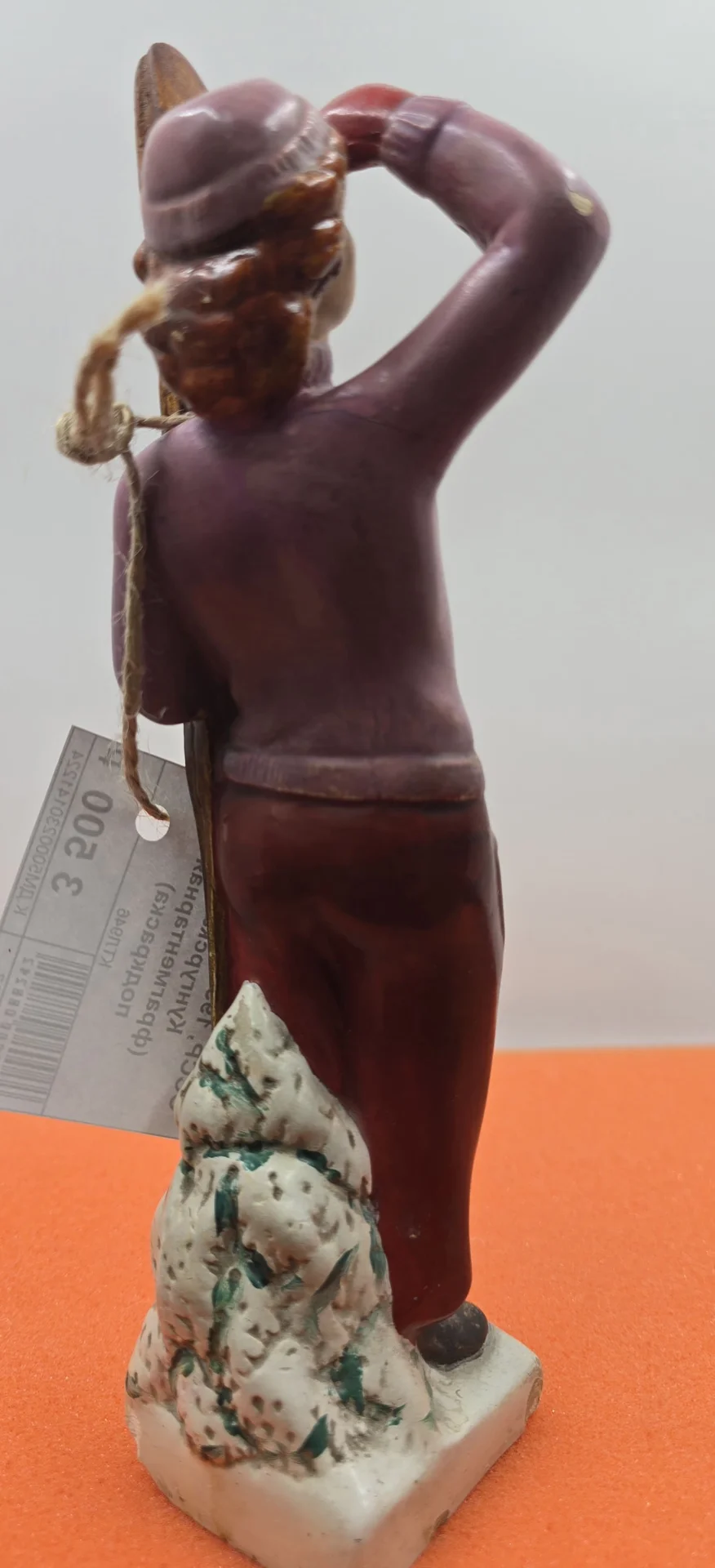 Статуэтка Лыжница, гипс, СССР — миниатюра 2